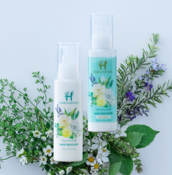 選べる2種類のヘアトリートメント【ハーブガーデンヘアエマルジョン】 | さくらの森 公式通販